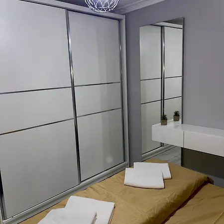 Lägenhet Nn With Balcony 1