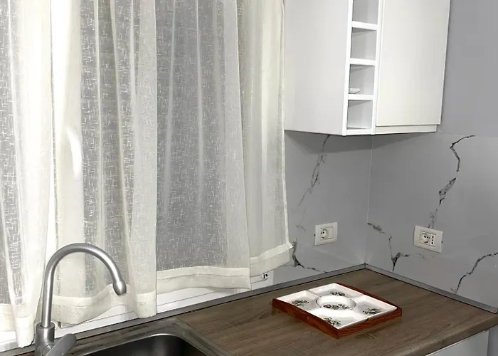 Apartmán Nn With Balcony 1 Tirana