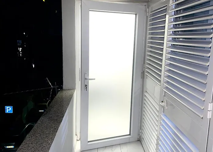 Nn With Balcony 1 Apartment Tirana